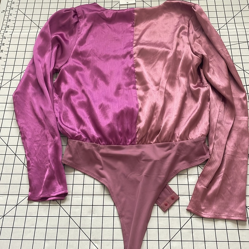 Peach love bodysuit, size large, nwt, pink and purple - Picture 6 of 10
